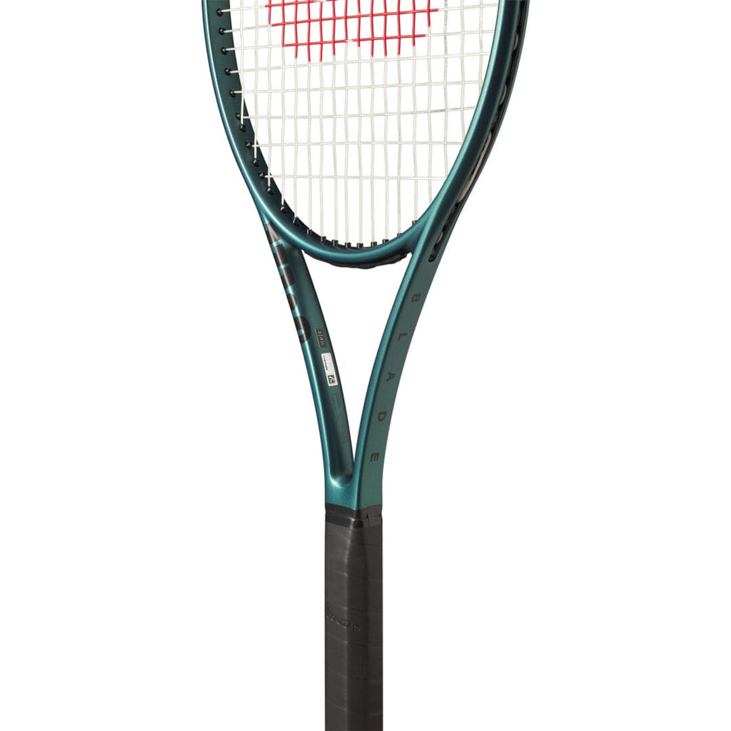 Wilson Tennis Rackets | Performance | Blade 98 18x20 305g V9 L2 TR014-2
